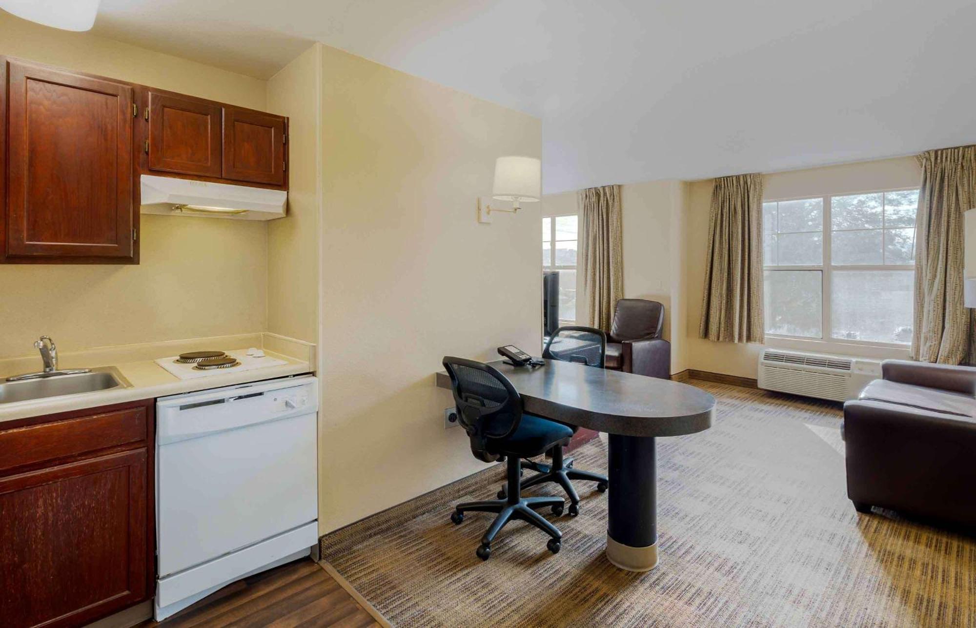 Mainstay Suites Las Vegas Flamingo Екстериор снимка