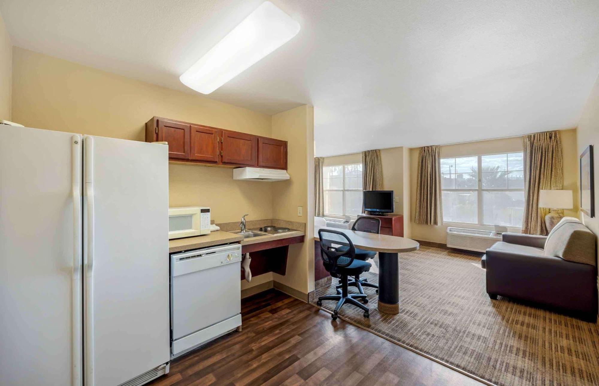 Mainstay Suites Las Vegas Flamingo Екстериор снимка