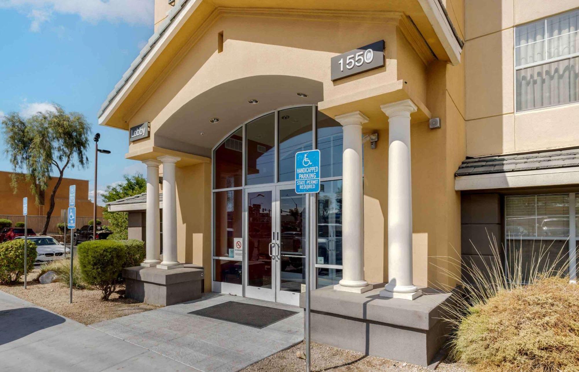 Mainstay Suites Las Vegas Flamingo Екстериор снимка